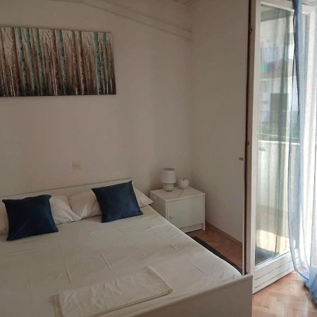 Apartman Biokovo Baška Voda エクステリア 写真